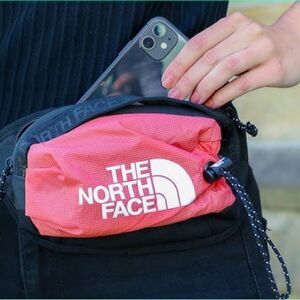 THE NORTH FACE BOZER HIP PACK III Faded Rose/Black